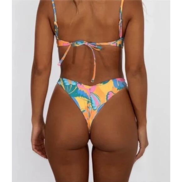 Skatie• ‘Suzanne’ Bikini Bottoms in BANZAI - Picture 14 of 14